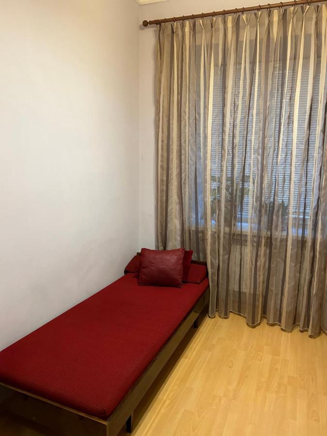 Apartment On Hanrapetutyan Street Erevan Exterior foto